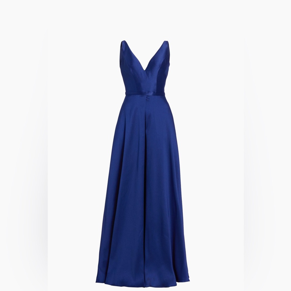 ✨ Vera Wang Evening Dress – NWT, Deep Blue ✨